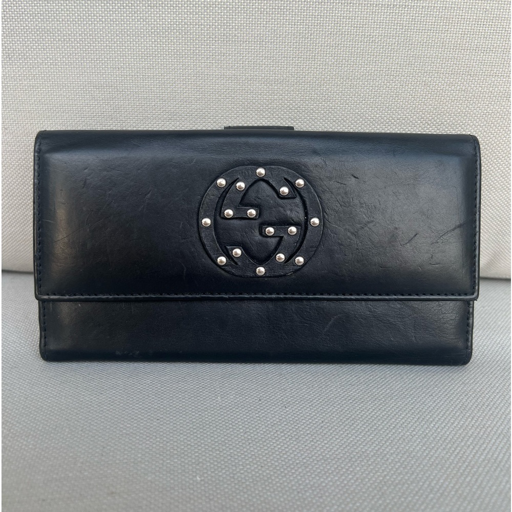 Gucci Black Leather Soho Studded Continental Wallet